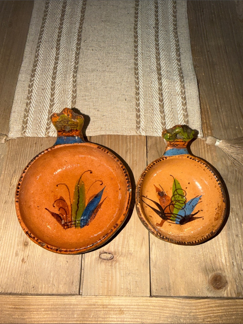 Vintage Hand-Painted Terra Cotta Serving Bowls – Set of 2
